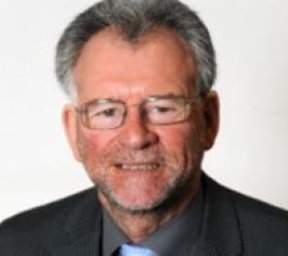 Photograph of Sir Tony Cunningham 