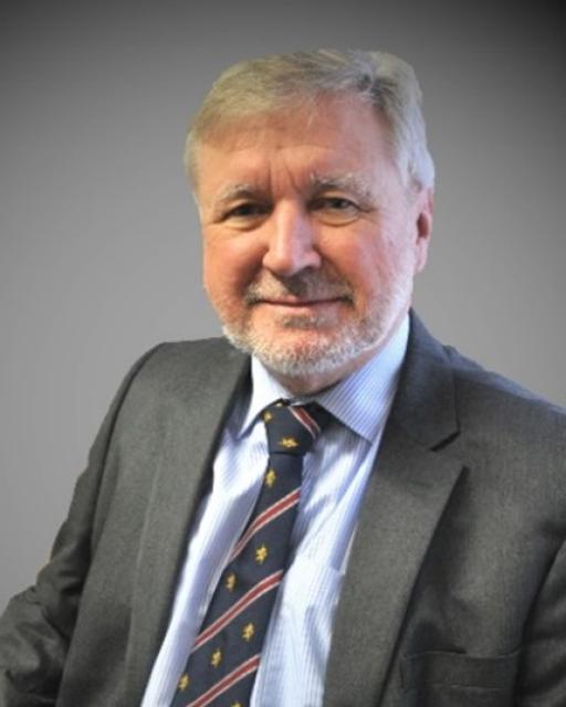 Photograph of Mr Robert James Cairns